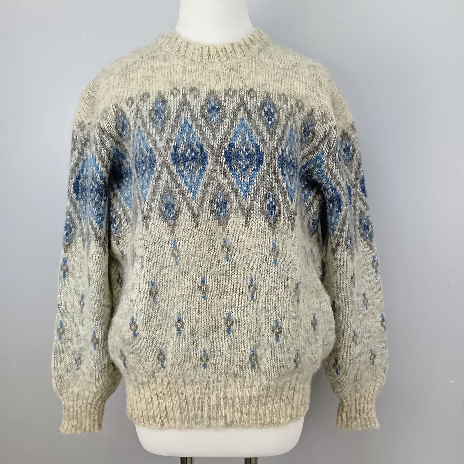 【新品】アイスランドのIcewearのセーター アイスランド製 ICEWOOL アイスウール ノルディック柄 ニット