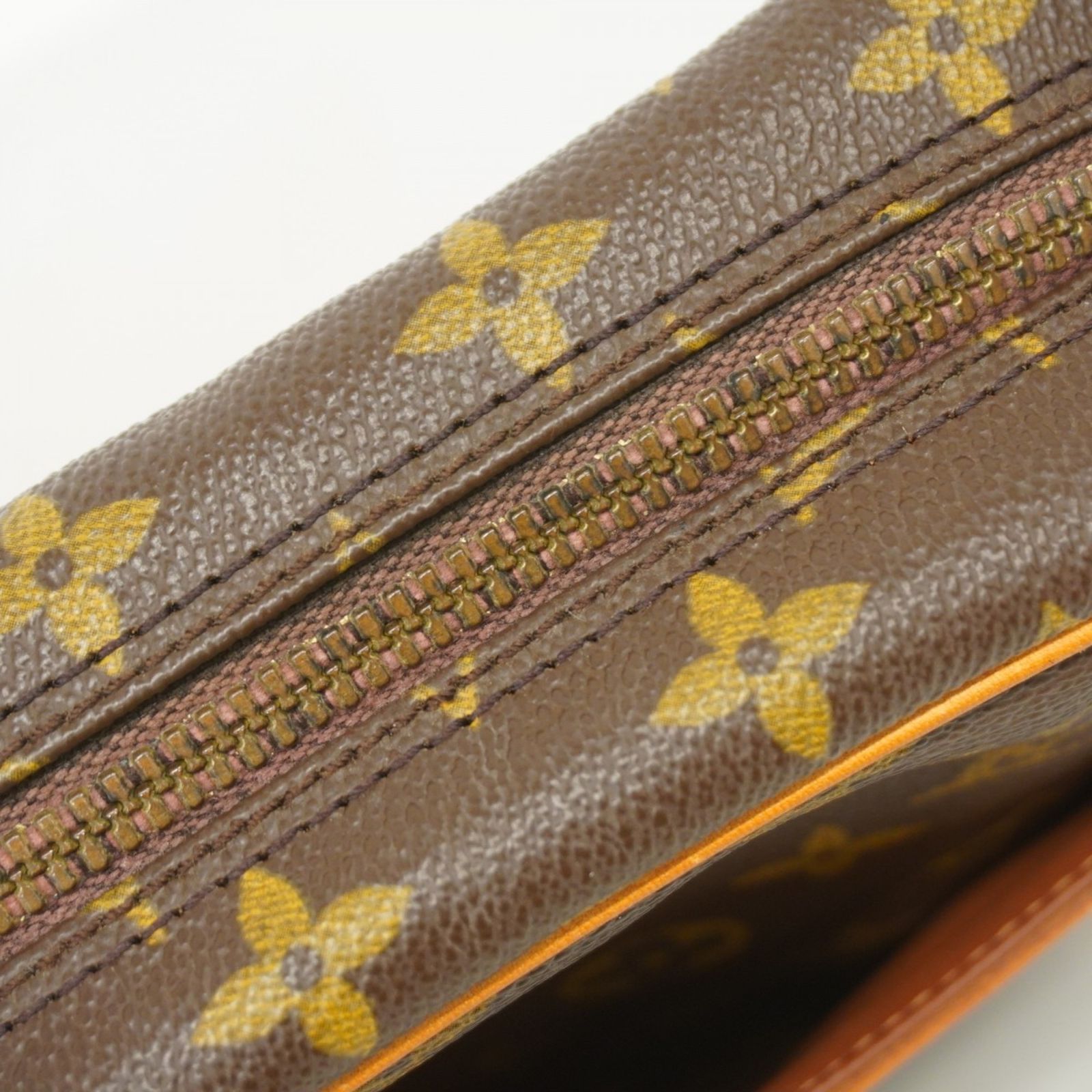 3EM23 LOUIS VUITTON ルイヴィトン バッグ M51845 楽天市場】美品 ルイヴィトン コンピエーニュ 28 クラッチバッグ