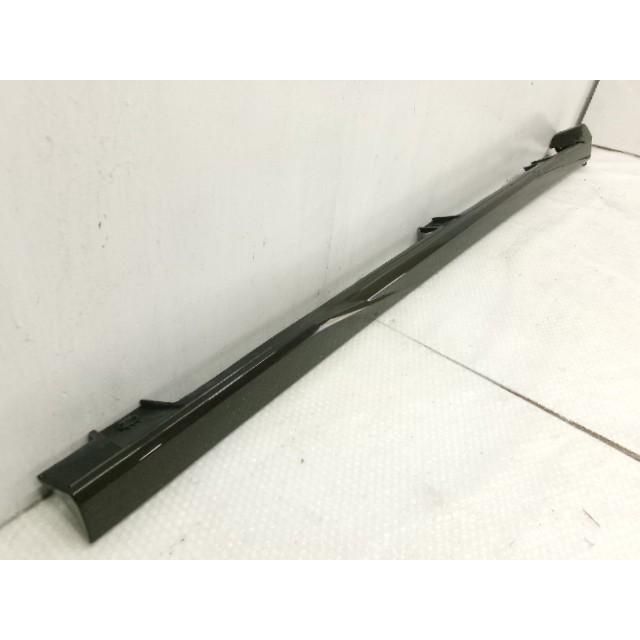 車 R1年 N－BOX カスタムG JF3 純正 左サイドステップ YR634P