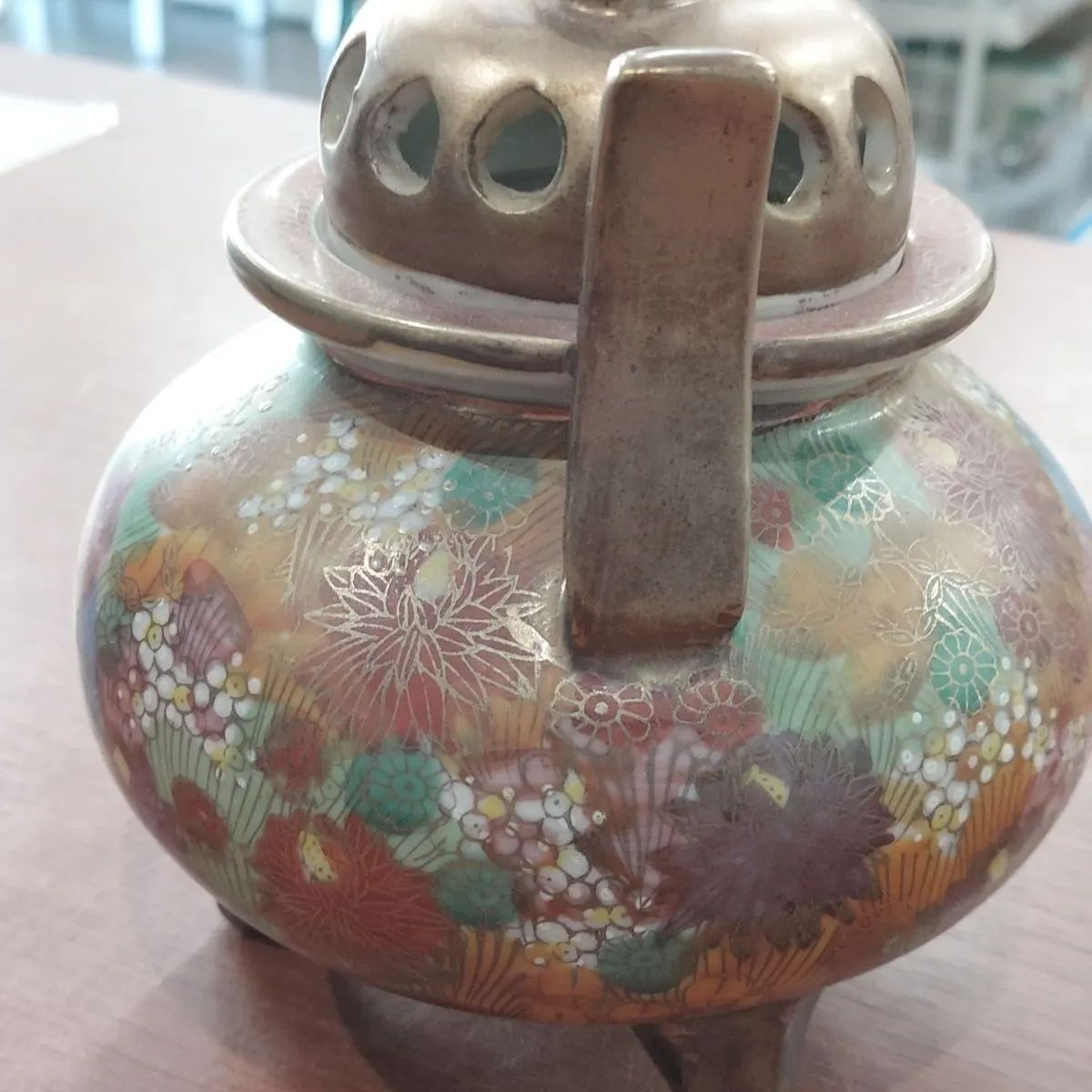 九谷焼 春洋窯 金彩 花詰 香炉 最高 2025年最新】 九谷 香炉の人気