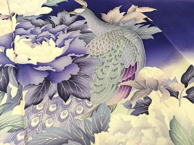 平和屋着物□豪華振袖 刺繍 孔雀枝花文 暈し染め 銀糸 正絹 逸品