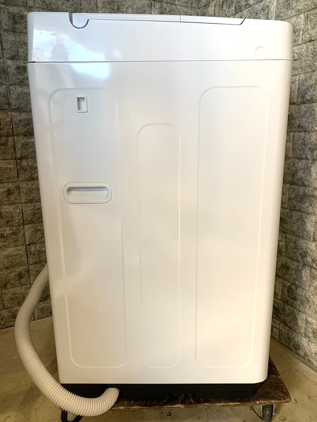 全国送料無料☆3か月保障付き☆洗濯機☆2021年☆Hisense☆4.5kg☆HW 