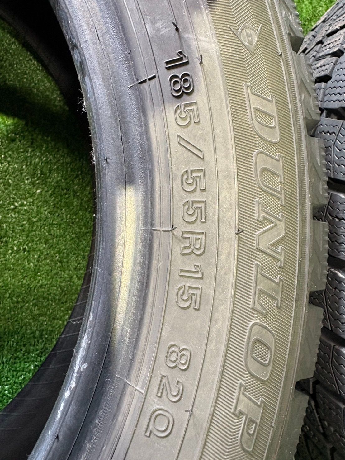 車 185/55R15 DUNLOP WINTER MAXX WM02 スタッドレス 4本セット 溝高 