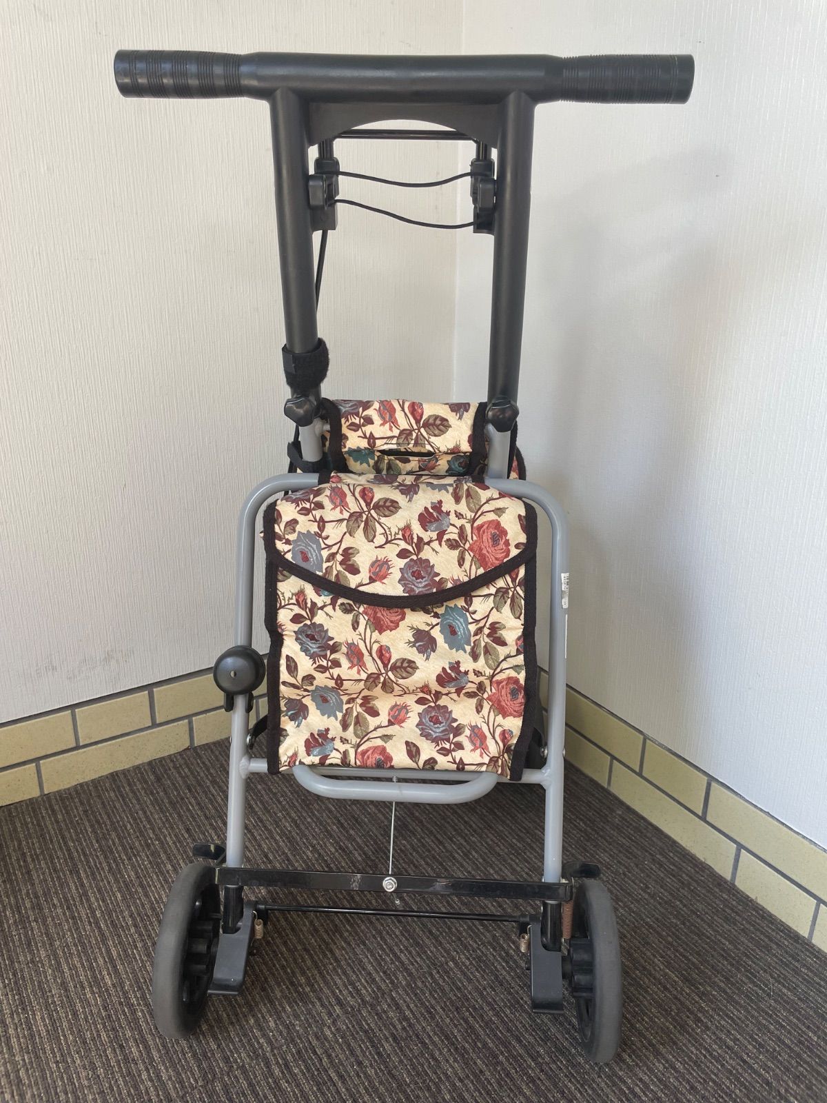 超美品！！ 幸和製作所 TACAOF シルバーカー ST07 介護用品