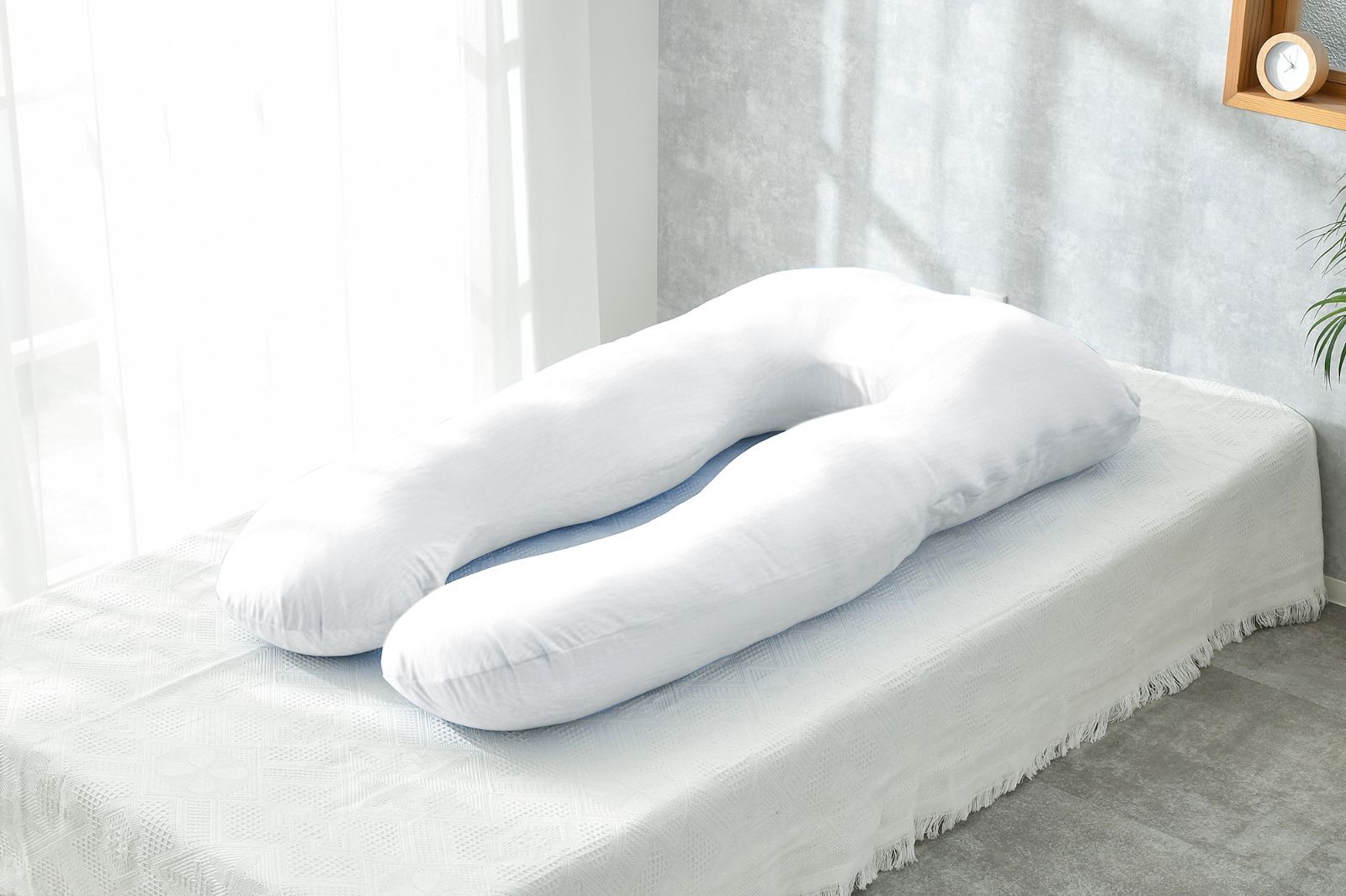 HUGMOTTI グレー 抱き枕，カバークールグレーハグモッチプレミアム未使用