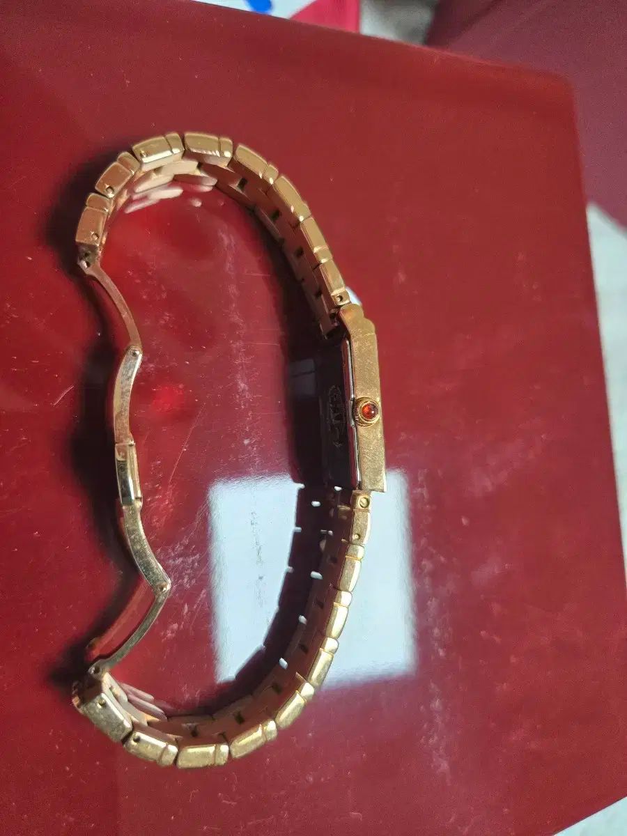 FERRAGAMO