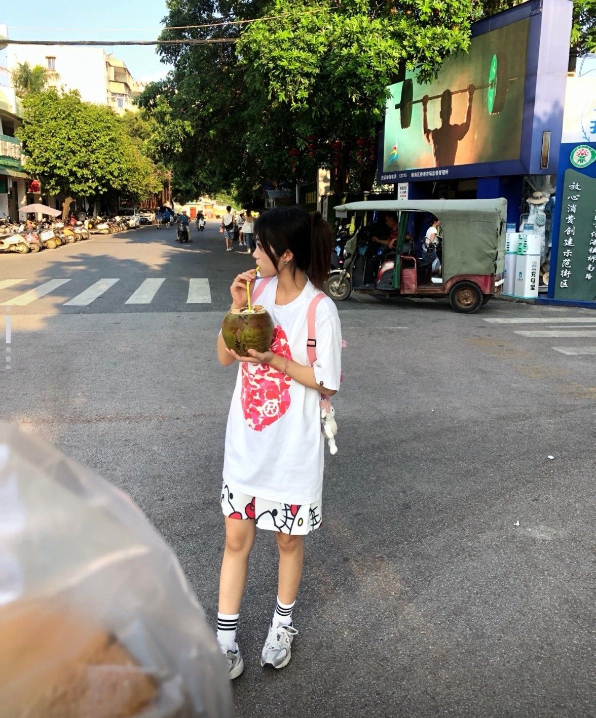 A BATHING APE レタープリント半袖Tシャツ 男女兼用 - メルカリ