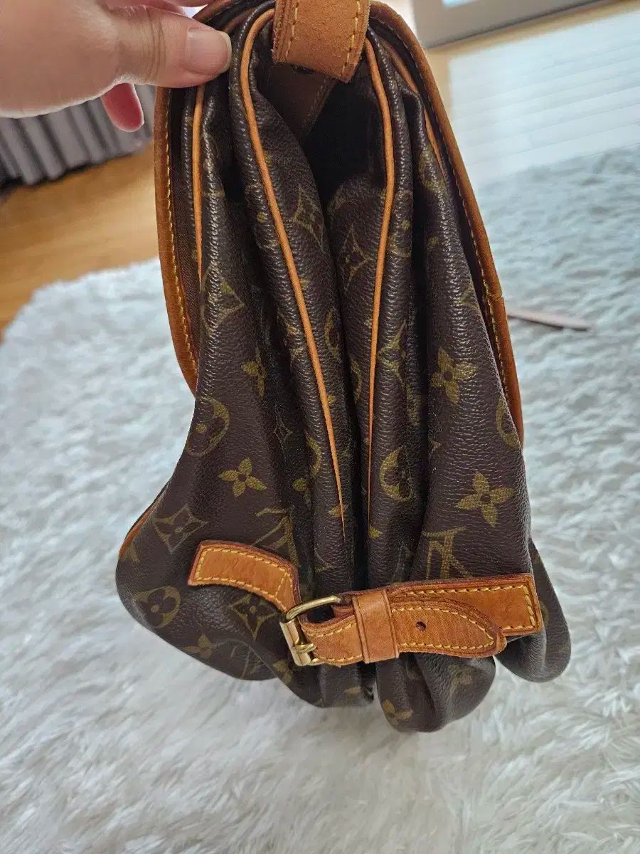 ショルダーバッグ