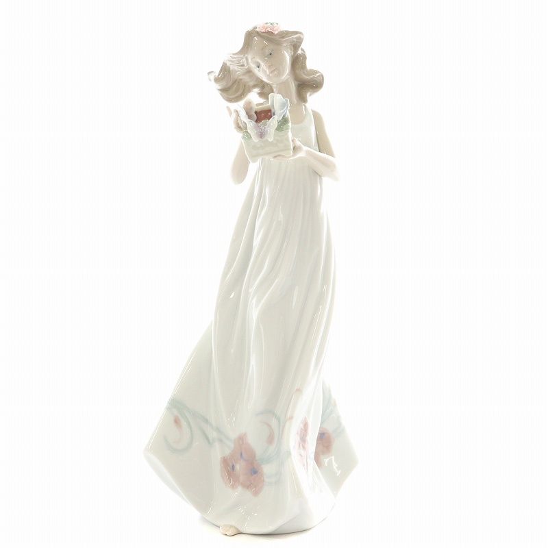 LLADRO リアドロ 私の宝物 6777 少女 蝶々 花 陶器人形 置物