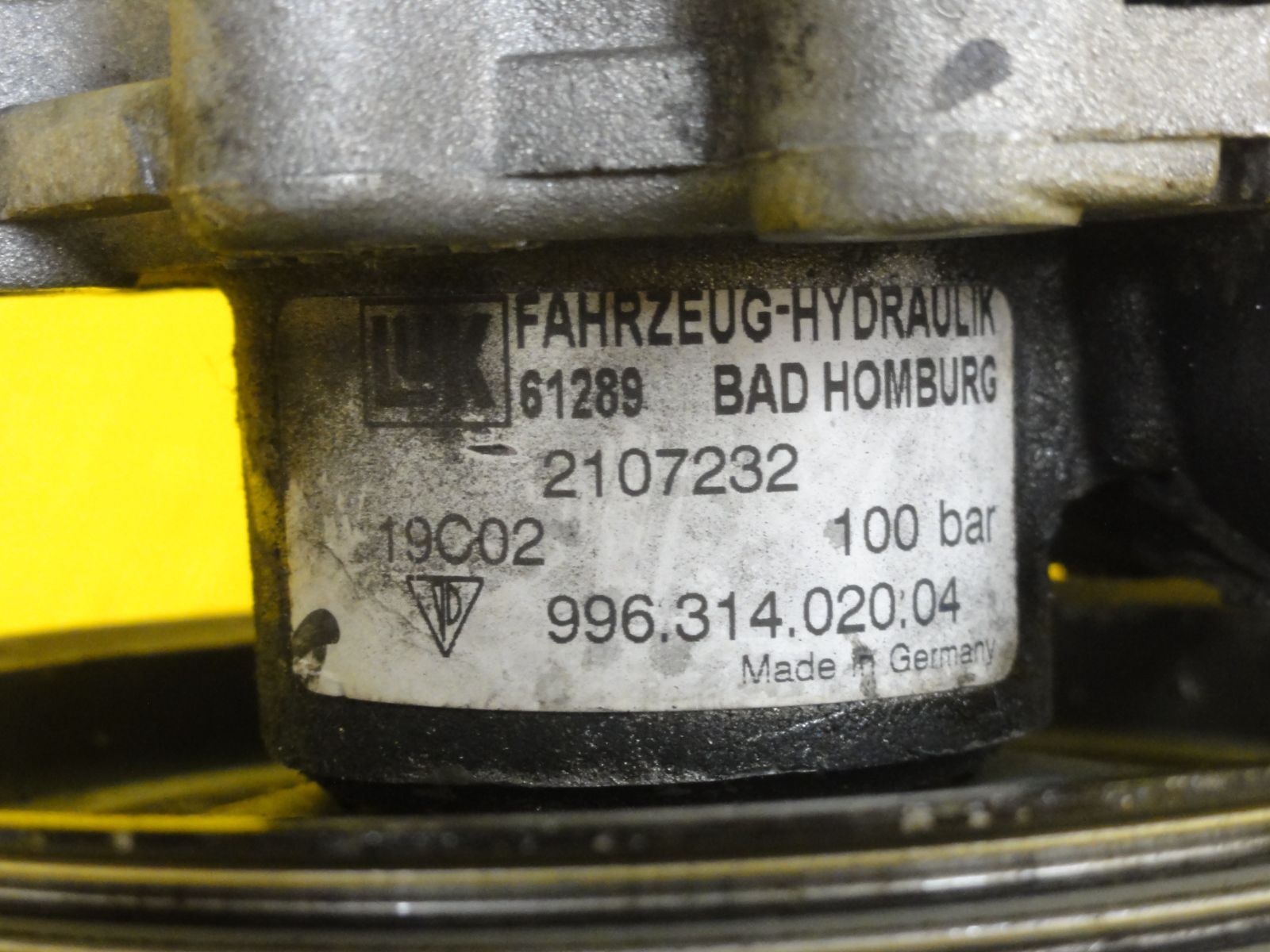 ボクスター パワステポンプ