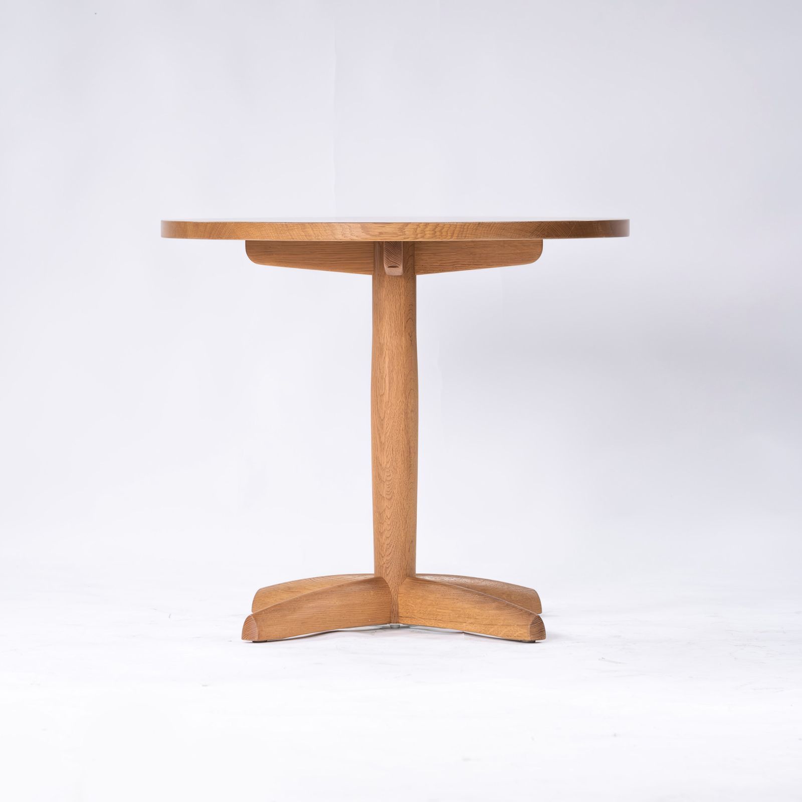 カフェテーブル 飛騨産業 キツツキ 侭 JIN ダイニングテーブル80 ホワイトオーク材 無垢材 ナチュラルモダン 和モダン 円形テーブル ラウンドテーブル
