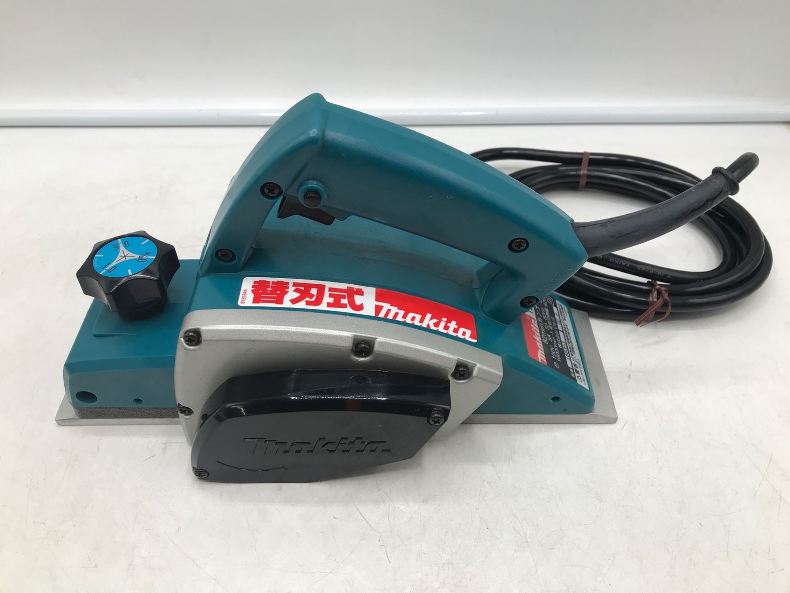 Makita マキタ 82mm替え刃式カンナ 1900BA ITBHYOLS98OL エコツール岡崎岩津店 M02