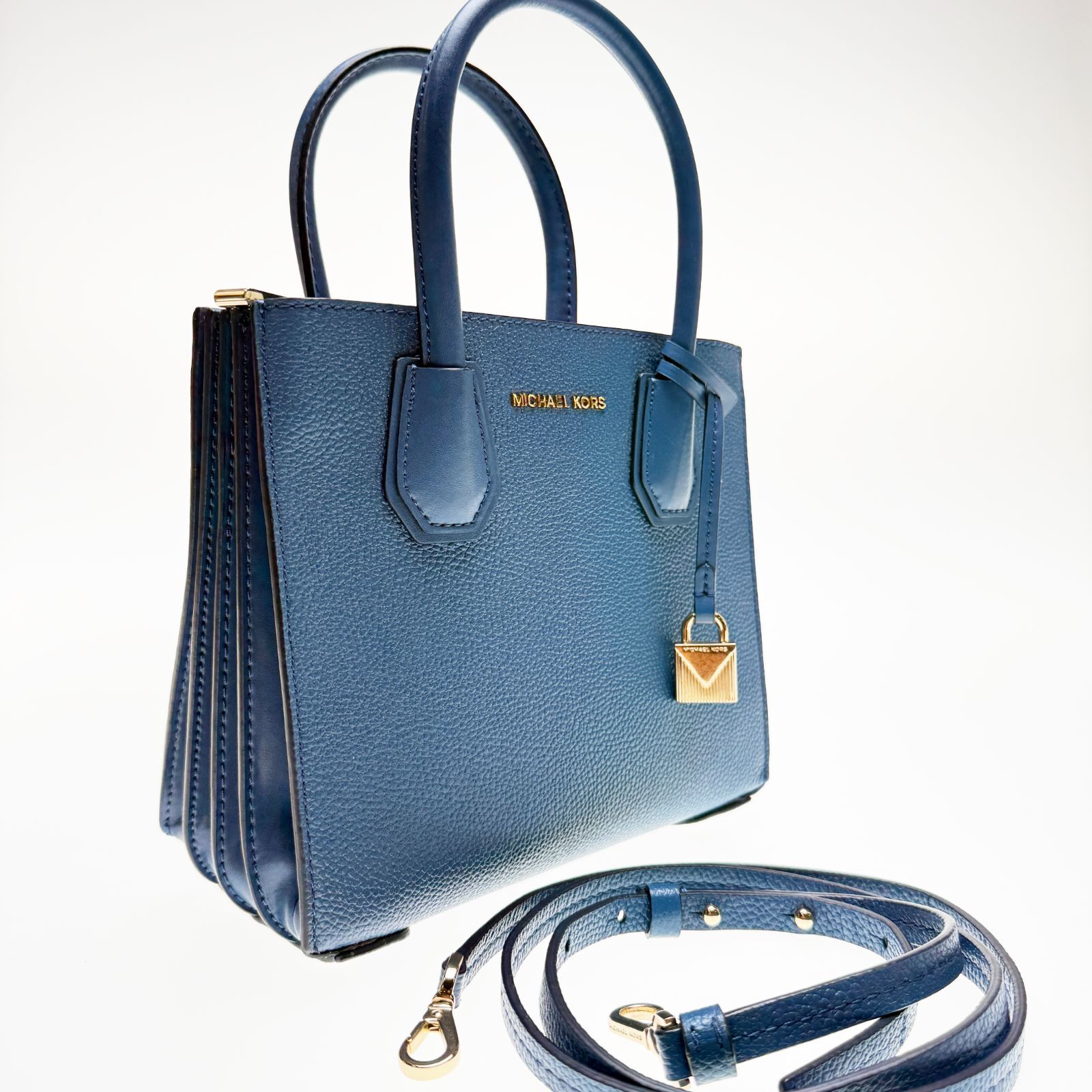 MICHAEL KORS マイケル・コース 2WAYバッグ ショルダーバッグ ブルー 