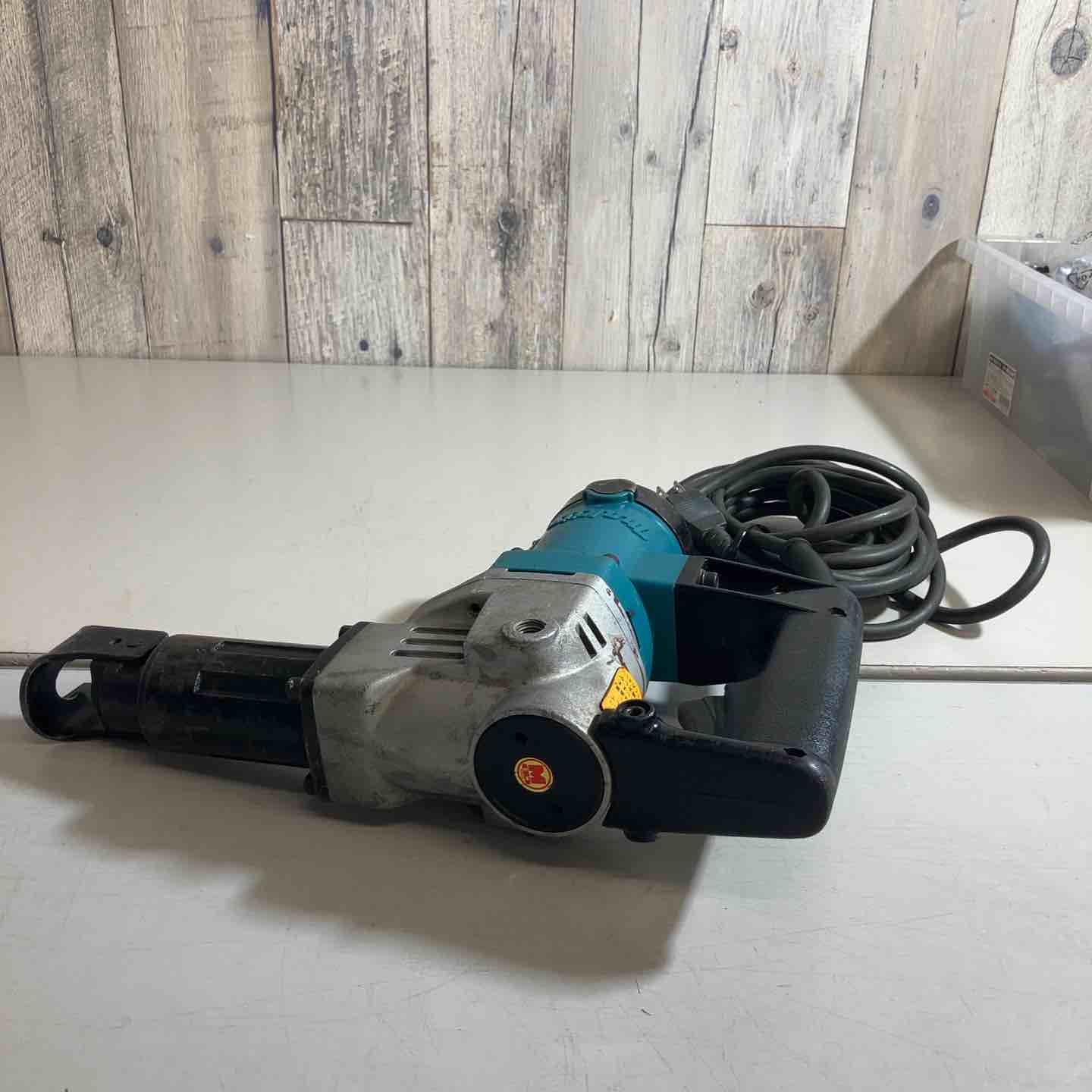 マキタ makita