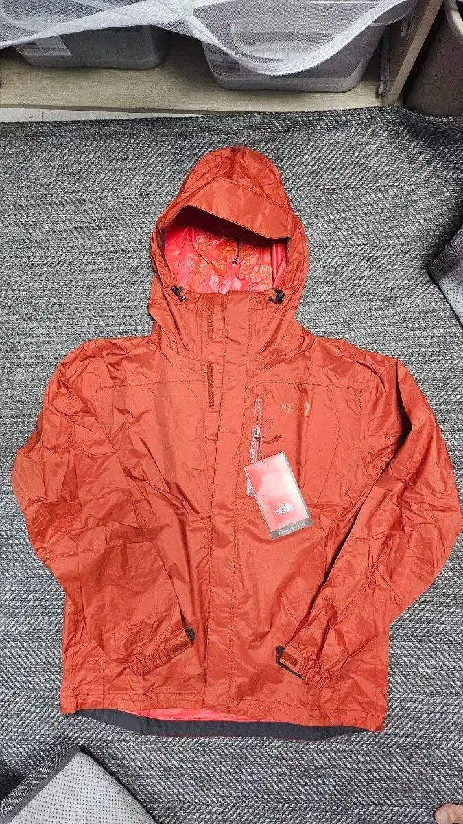 THE NORTH FACE ザノースフェイス スーパー ベンチ ウィンドブレーカー オレンジ