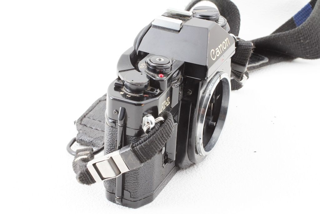 格安 Canon キヤノン A-1 FD 50/1.8 レンズ付き フィルム 一眼レフ カメラ