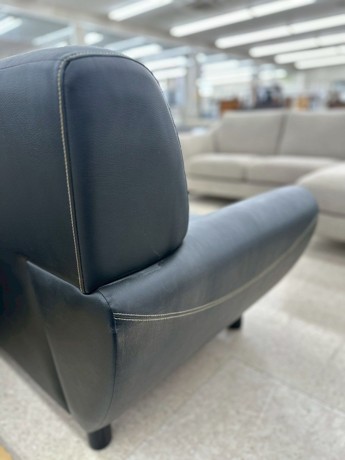 関東地域 販売 ソファー3人掛け 宮田産業株式会社 シルキーレザー 幅1820㎜