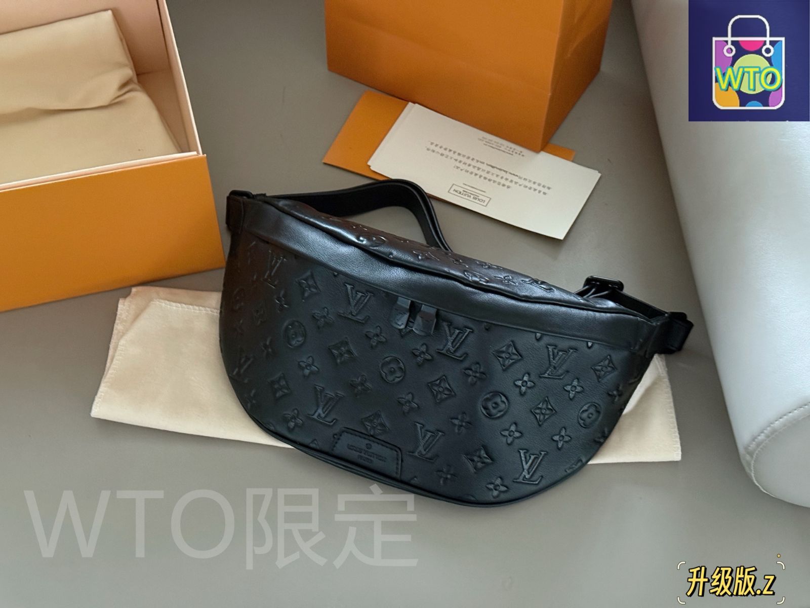今日 Louis Vuitton ルイヴィトン ディスカバリーシリーズ 柔らかいモノグラムシャドウ圧花小牛皮が特徴