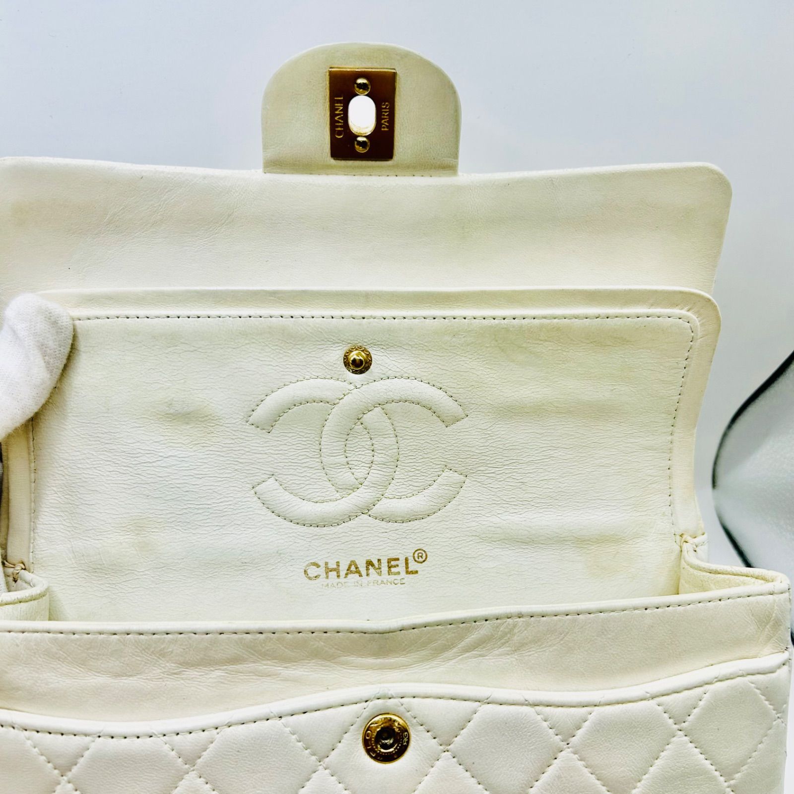 鑑定済】CHANEL シャネル ミニマトラッセ ラムスキン ベージュ カード