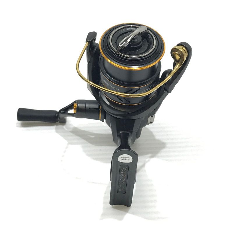 SHIMANO - シマノ 21 ソアレ XR C2000SSPG  新品未使用 Amazon | シマノ(SHIMANO) スピニングリール 21 ソアレ XR 各種