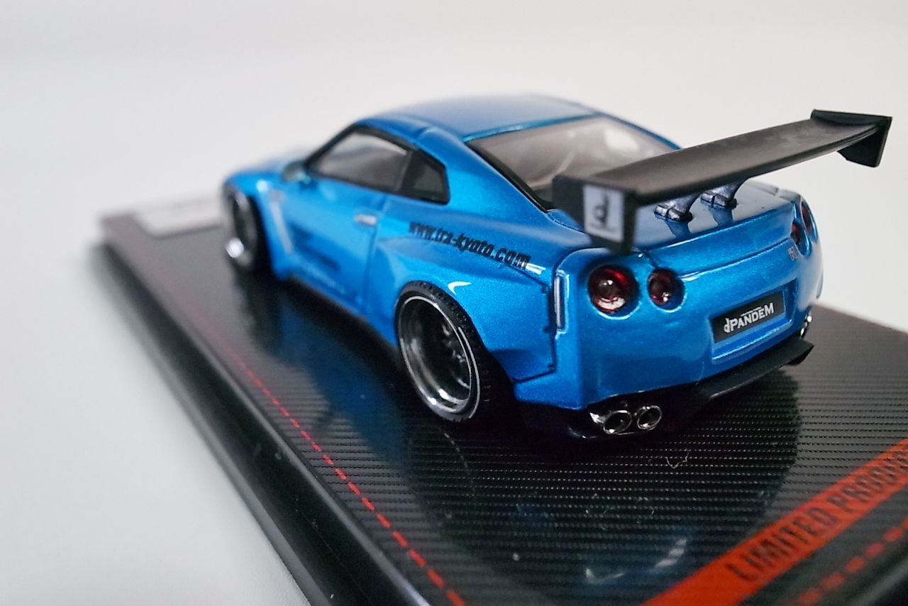 イグニッションモデル PANDEM R35 GT-R Blue Metallic ブルー