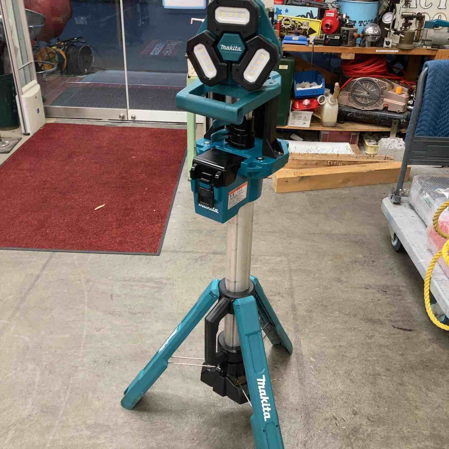 マキタ makita タワーライト ML814 川崎店