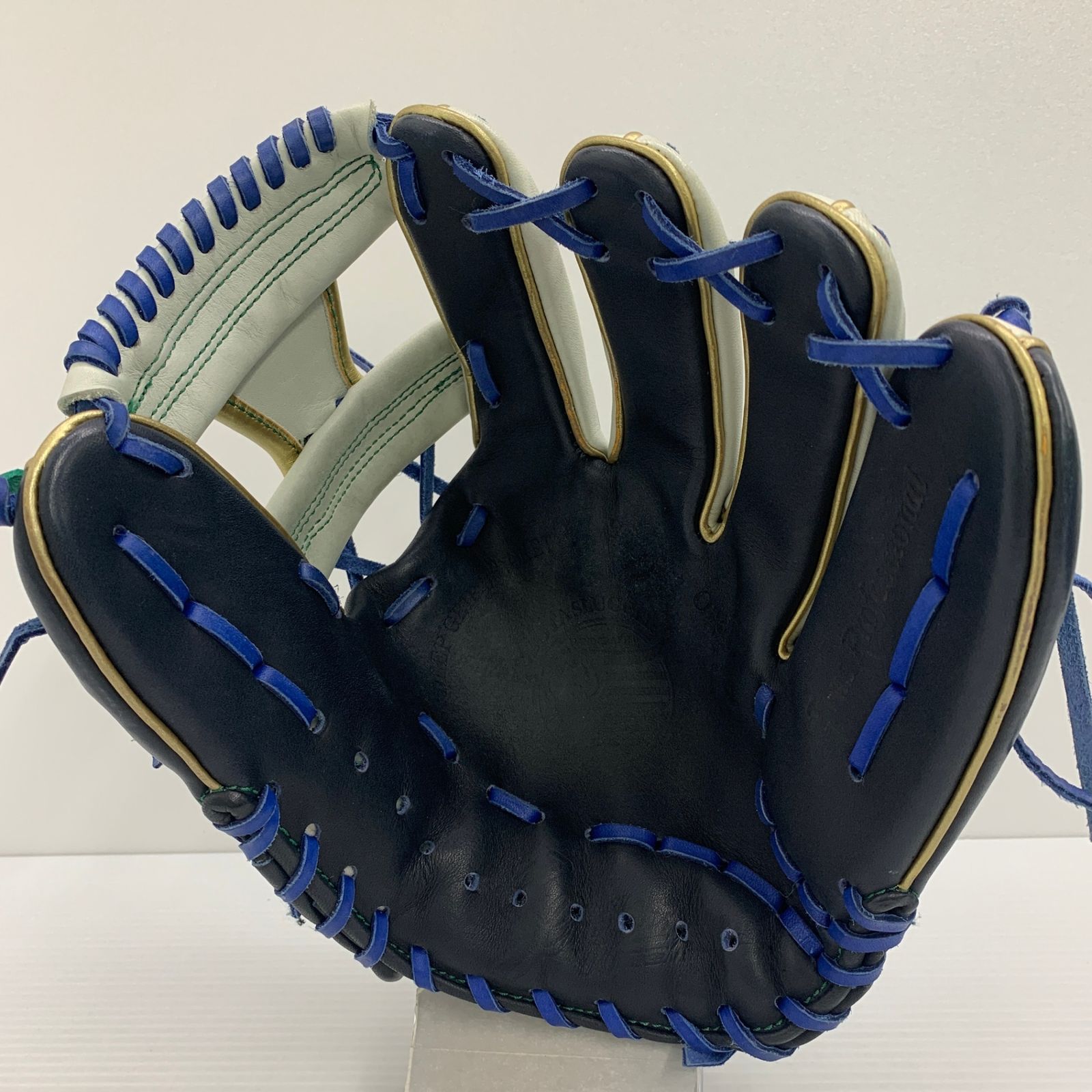 久保田スラッガー - 中古品 久保田スラッガー 軟式 内野手用オーダーグローブ 刺繍入り 1679の通販 by リユースファーム ラクマ店｜ クボタスラッガーならラクマ