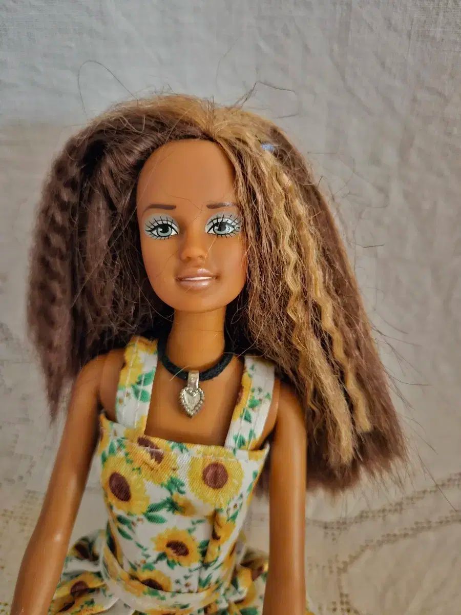 barbie バービー ヴィンテージ ゴッホひまわり ヴィンテージ バービー (ひまわり) ウィンピース) - メルカリ