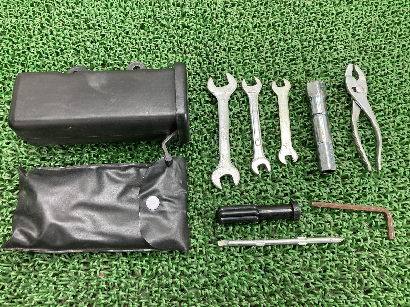 TRICKSTAR IKAZUCHI ZX6R スリップオンマフラー TRICK STAR スリップ