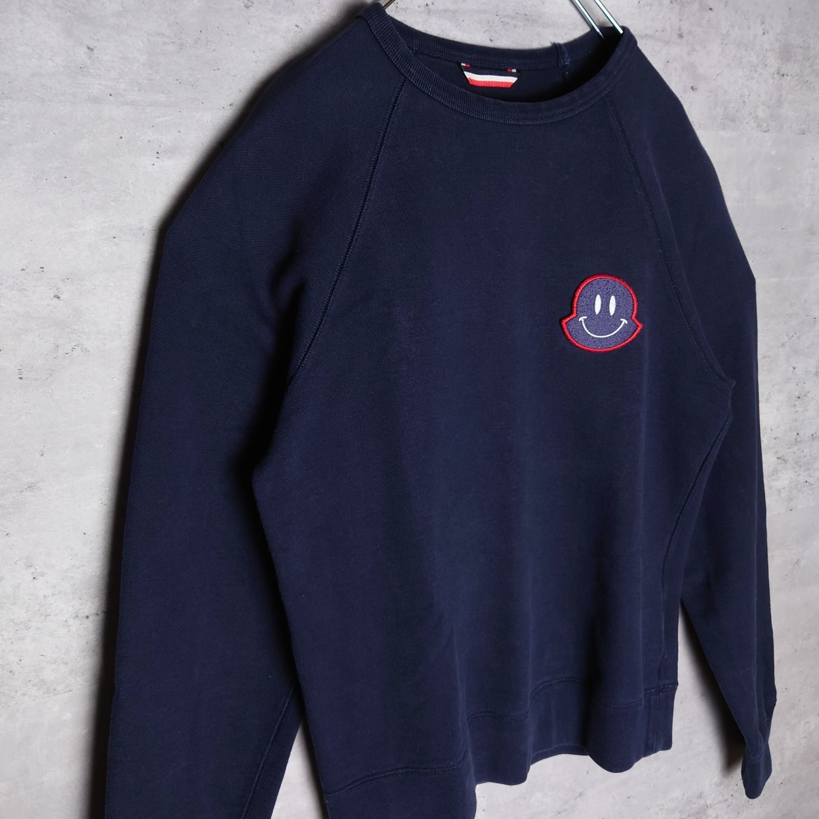 ✨ MONCLER モンクレール スウェット 胸 刺繍 ワッペン ネイビー