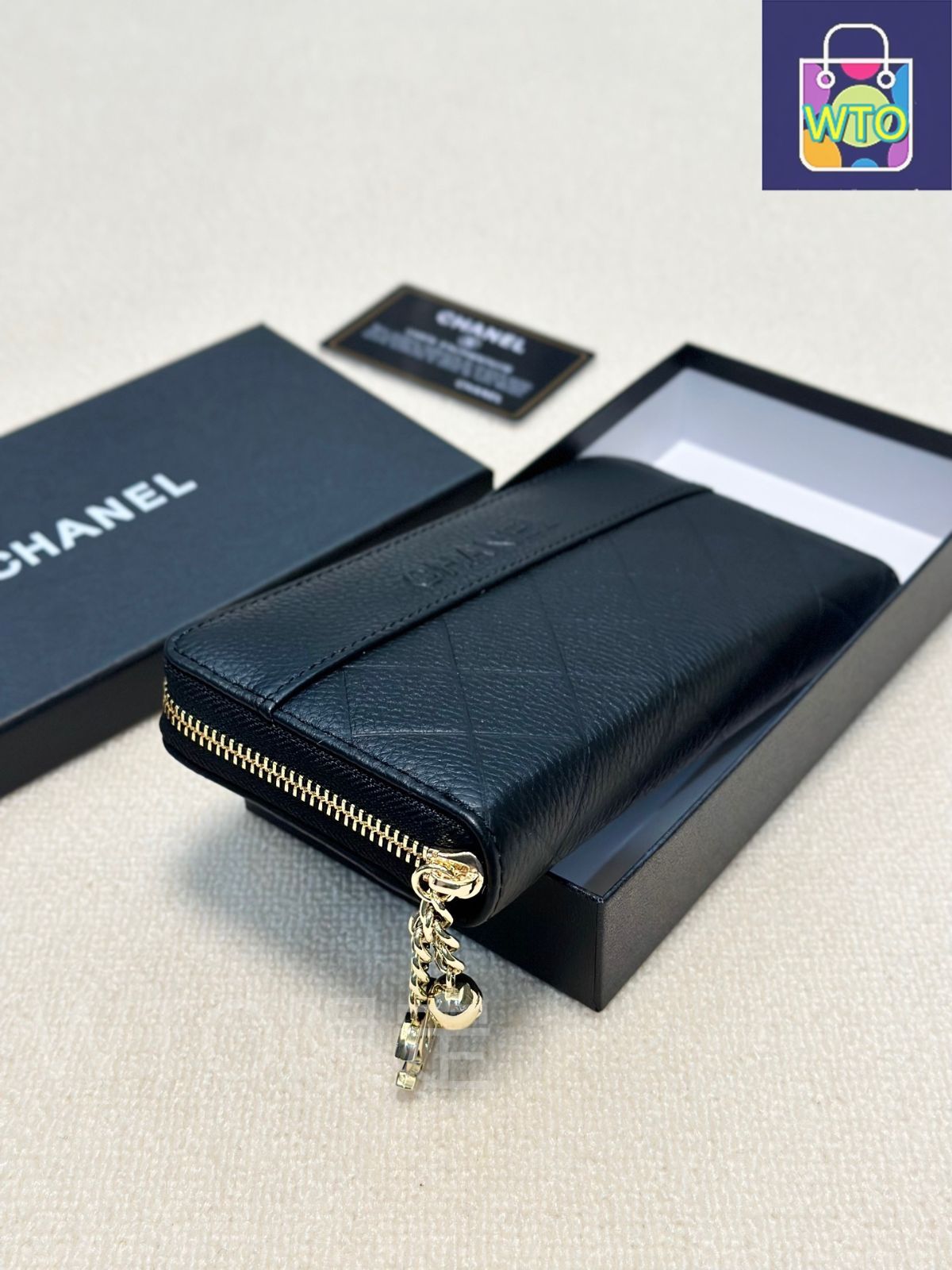 今日特価】Chanel シャネル シングルジッパーウォレット