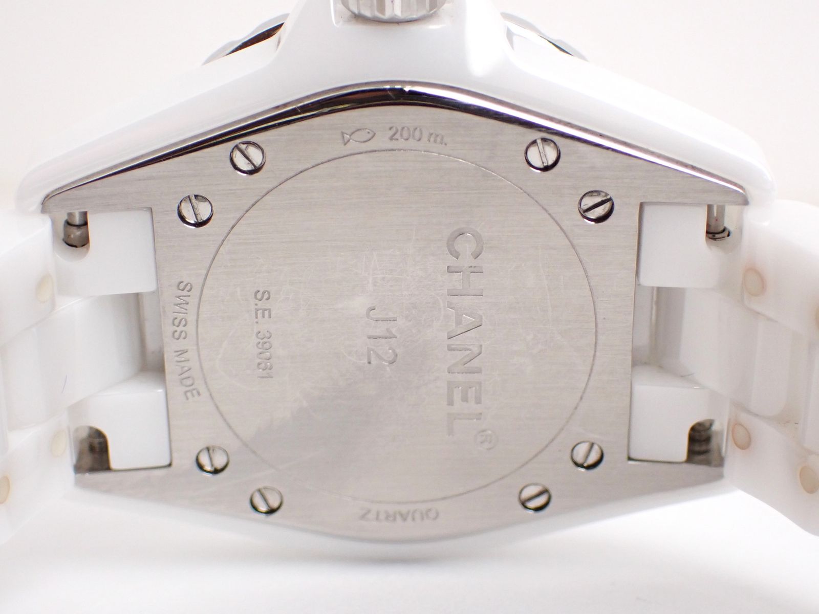 美品 CHANEL(シャネル) J12 H2429 CE ホワイトセラミック 33mm ベゼル  