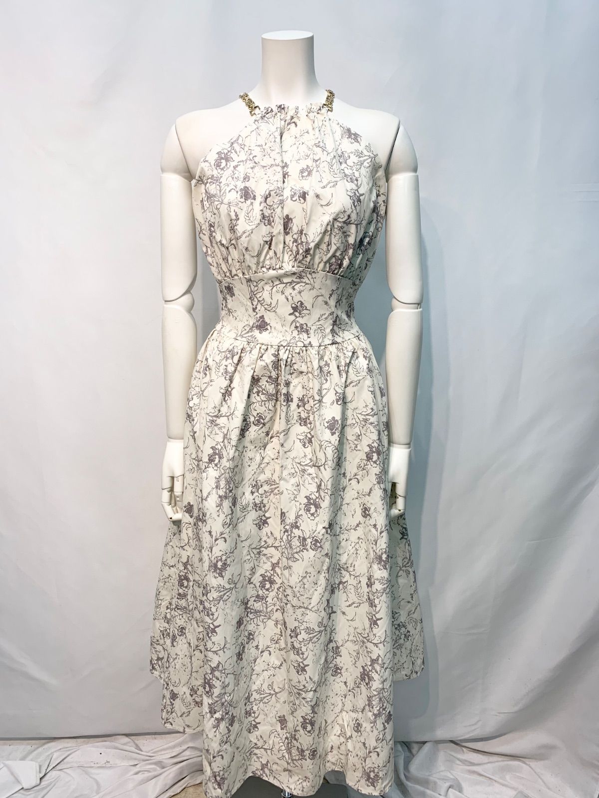 1533 DEA by ROBE de FLEURS ディアバイローブドフルール キャバクラ ドレス 花柄プリントツイル ロングドレス ゴールドチェーン ストーン ホルターネック キャバドレス S