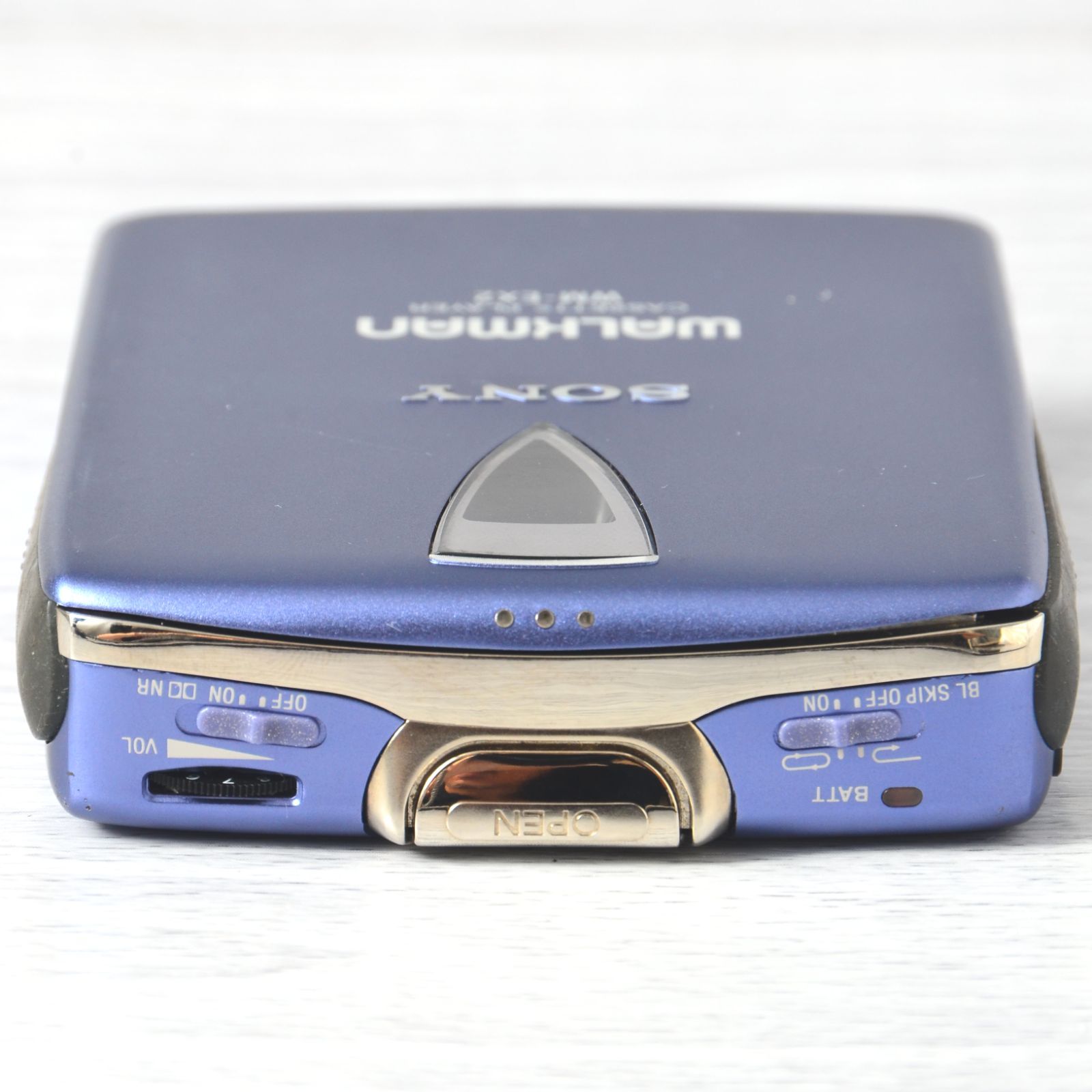 SONY WM-EX2カセットプレーヤー整備美品 SONY WALKMAN WM-EX2 カセットウォークマン ブルー 整備済 TY333
