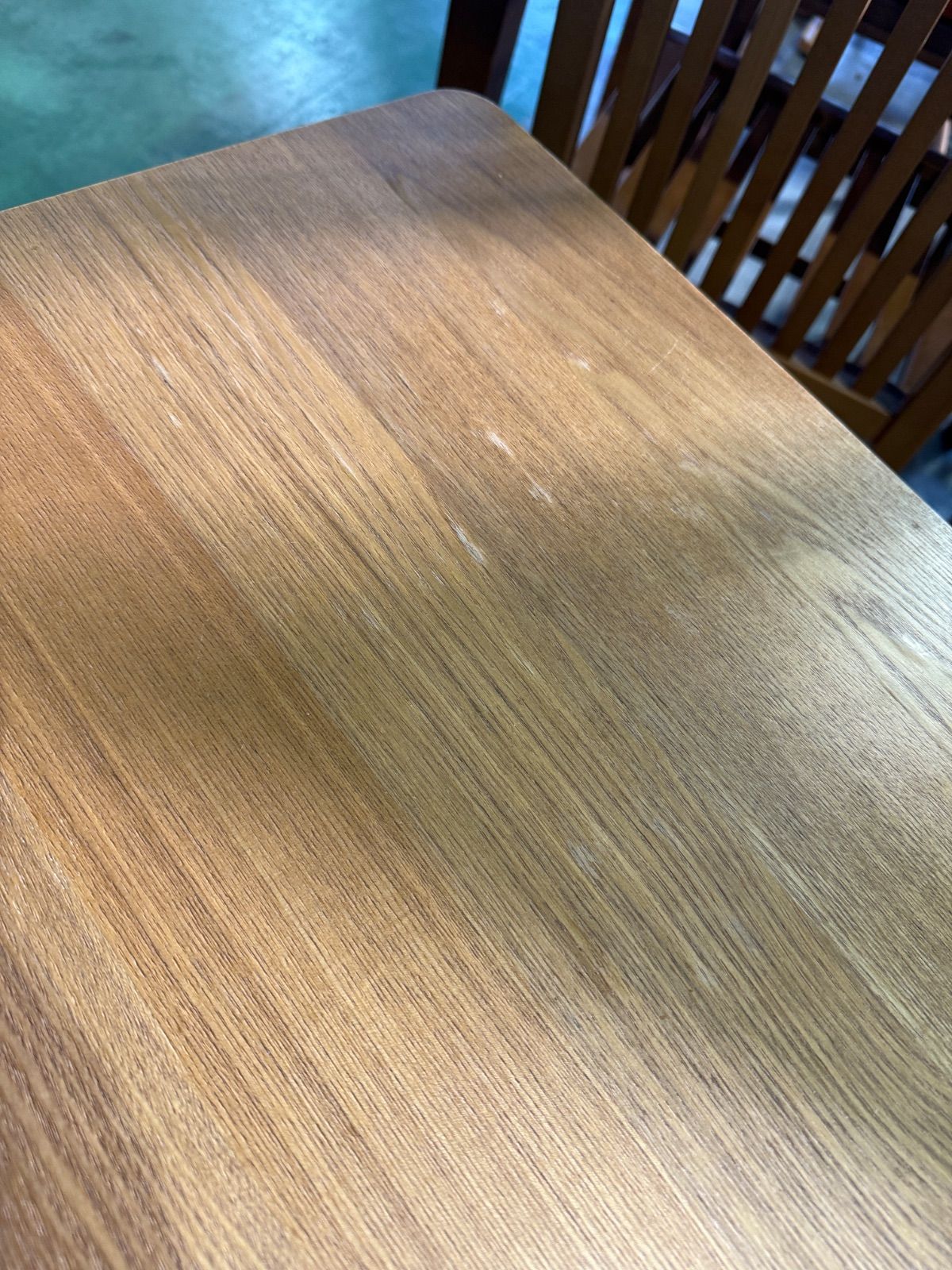 ダイニングテーブル