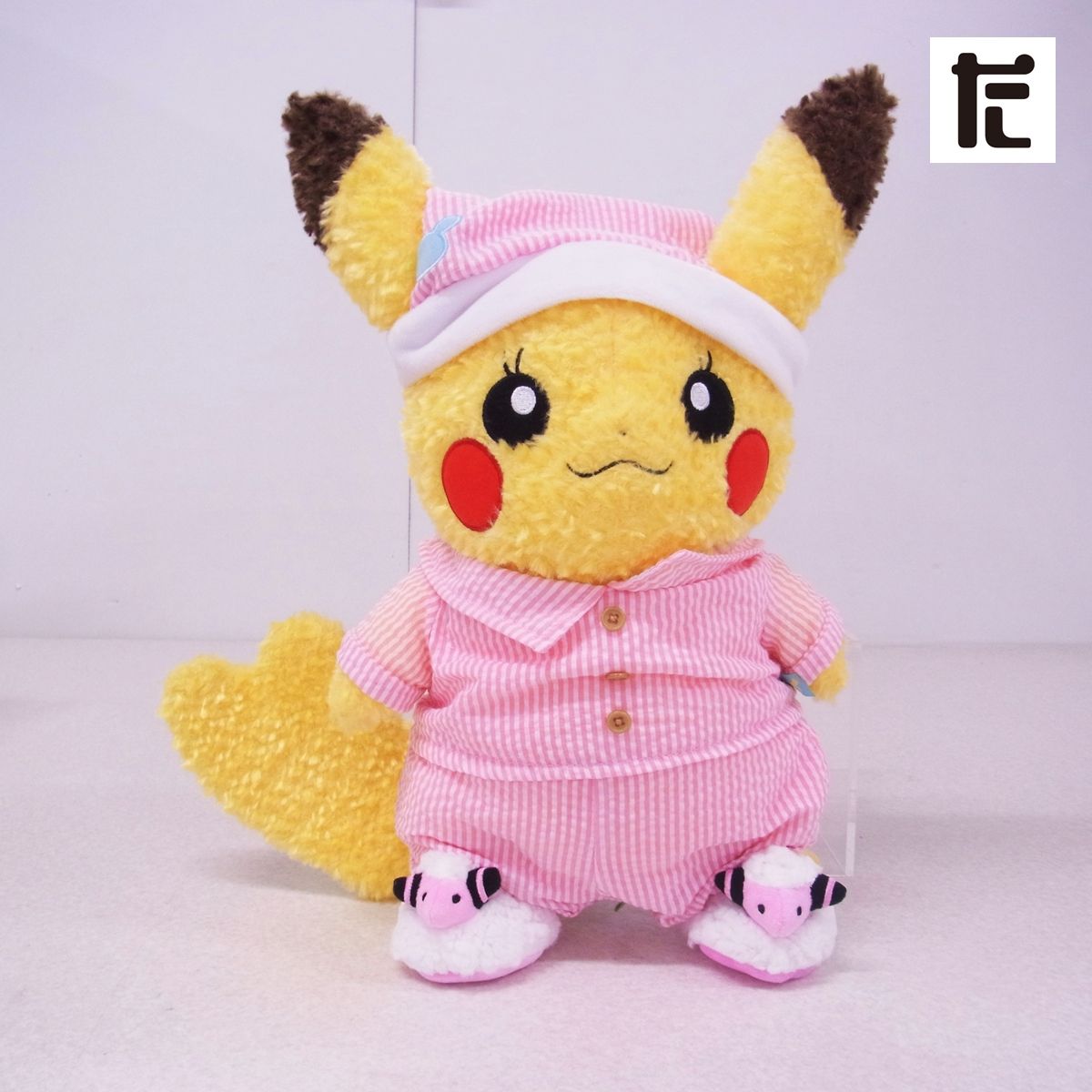 ポケモンセンター　ピカチュウ ぬいぐるみ コスチューム パジャマ メリープ Amazon.co.jp: ポケモンセンターオリジナル ぬいぐるみ