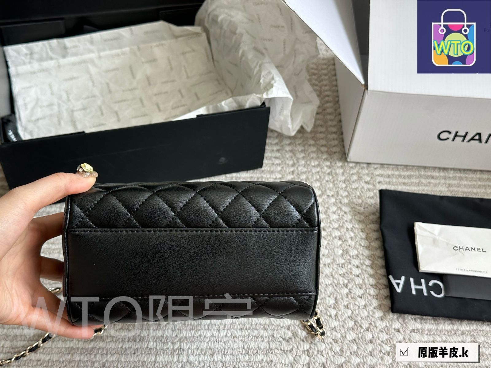 【25P エレガントなデザイン /白&黒】CHANEL スリングバッグ 今日特価】Chanel 25P ボウリングバッグ エレガントブラック