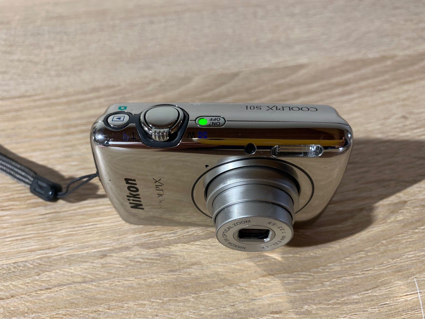 6058 Nikon COOLPIX S01 シルバー デジカメ - メルカリ