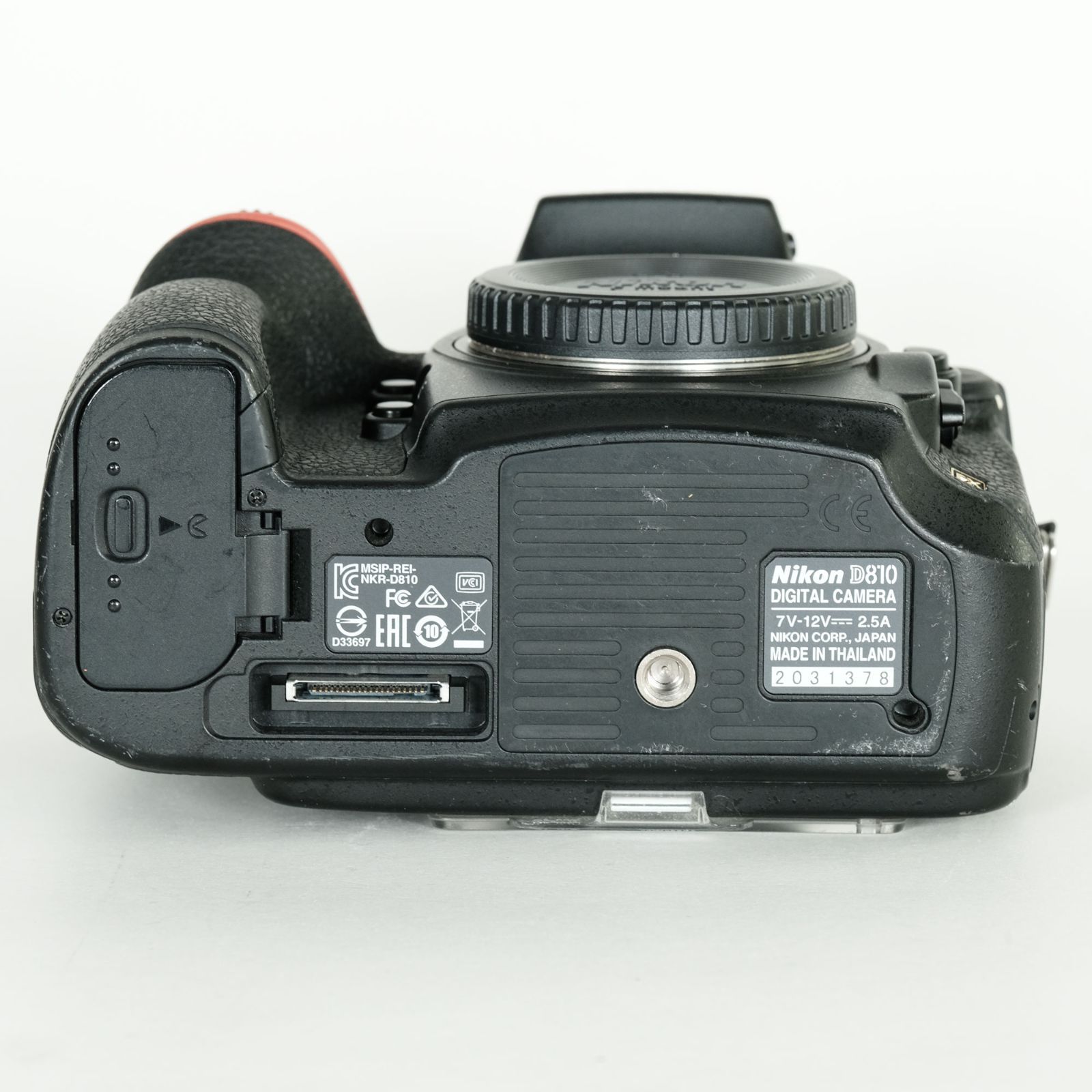 【美品・シャッター数5,914枚】Nikon D810 p000031308L.JPG