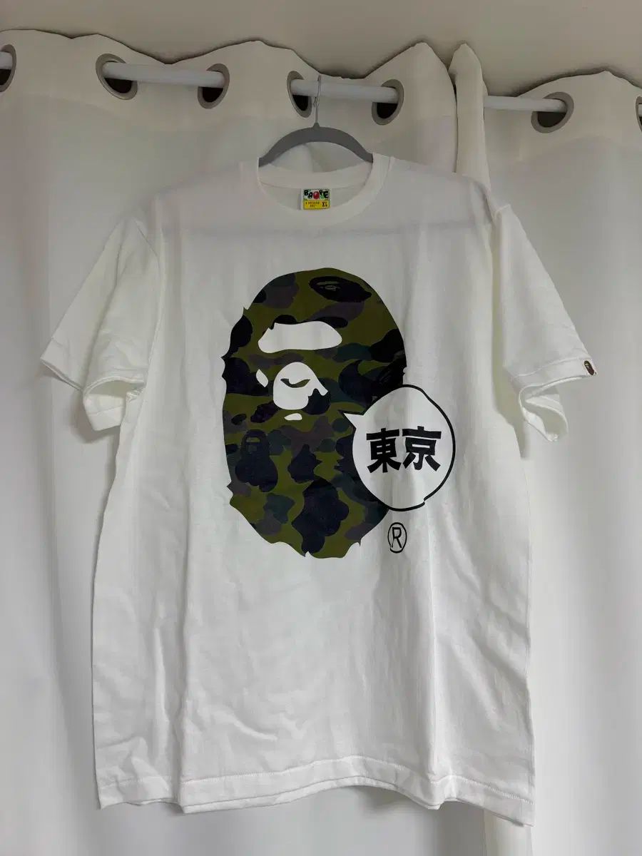 XL A BATHING APE(アベイシングエイプ) ビッグ・エイプ Tシャツ XL A BATHING APE(アベイシングエイプ) ビッグ・エイプ Tシャツ