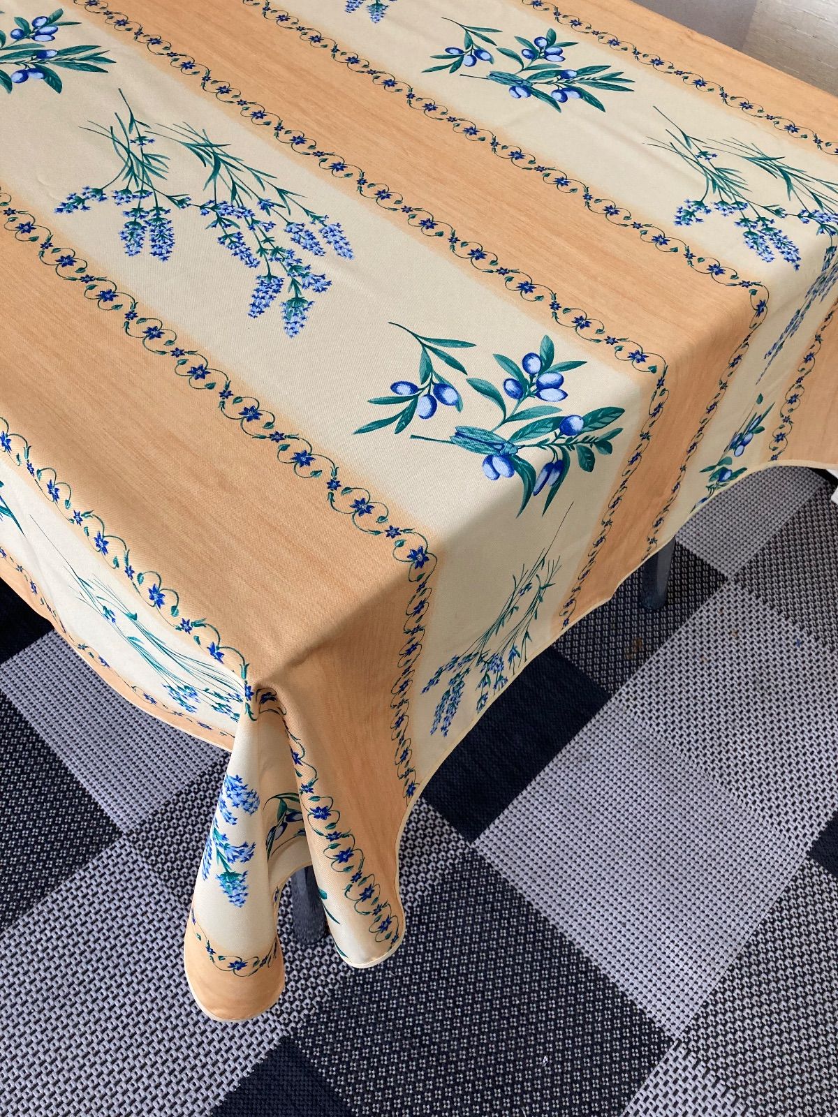 テーブルクロス148x240 南仏プロヴァンス直輸入 撥水 oliveleaf