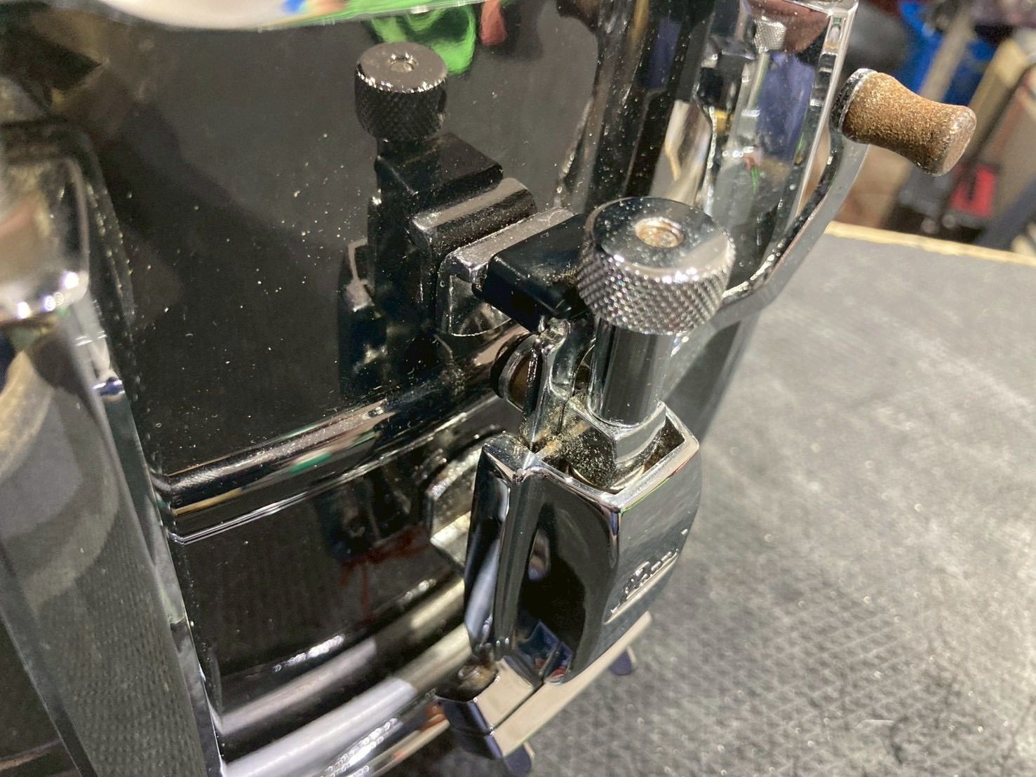  Pearl SensiTone Elite Custom Alloy Brass .5 モニタースピーカー スネアドラム ドラム