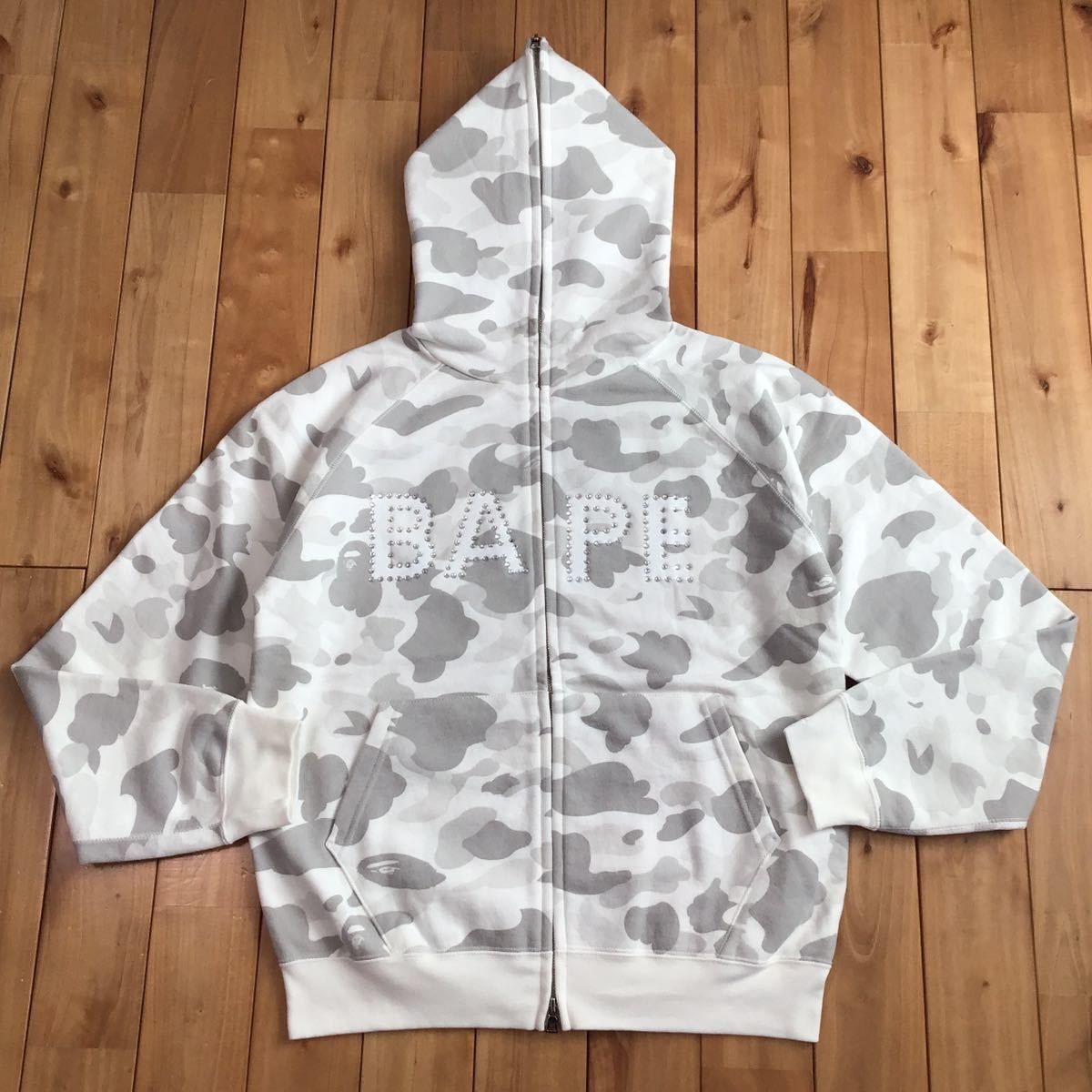 美品★A BATHING APE ◎パーカー　ラインストーン　Sサイズ 超希少✨A BATHING APE アベイシングエイプ ラインストーン