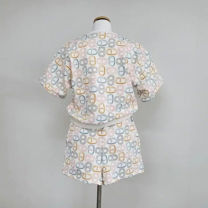 Tシャツ ショートパンツ