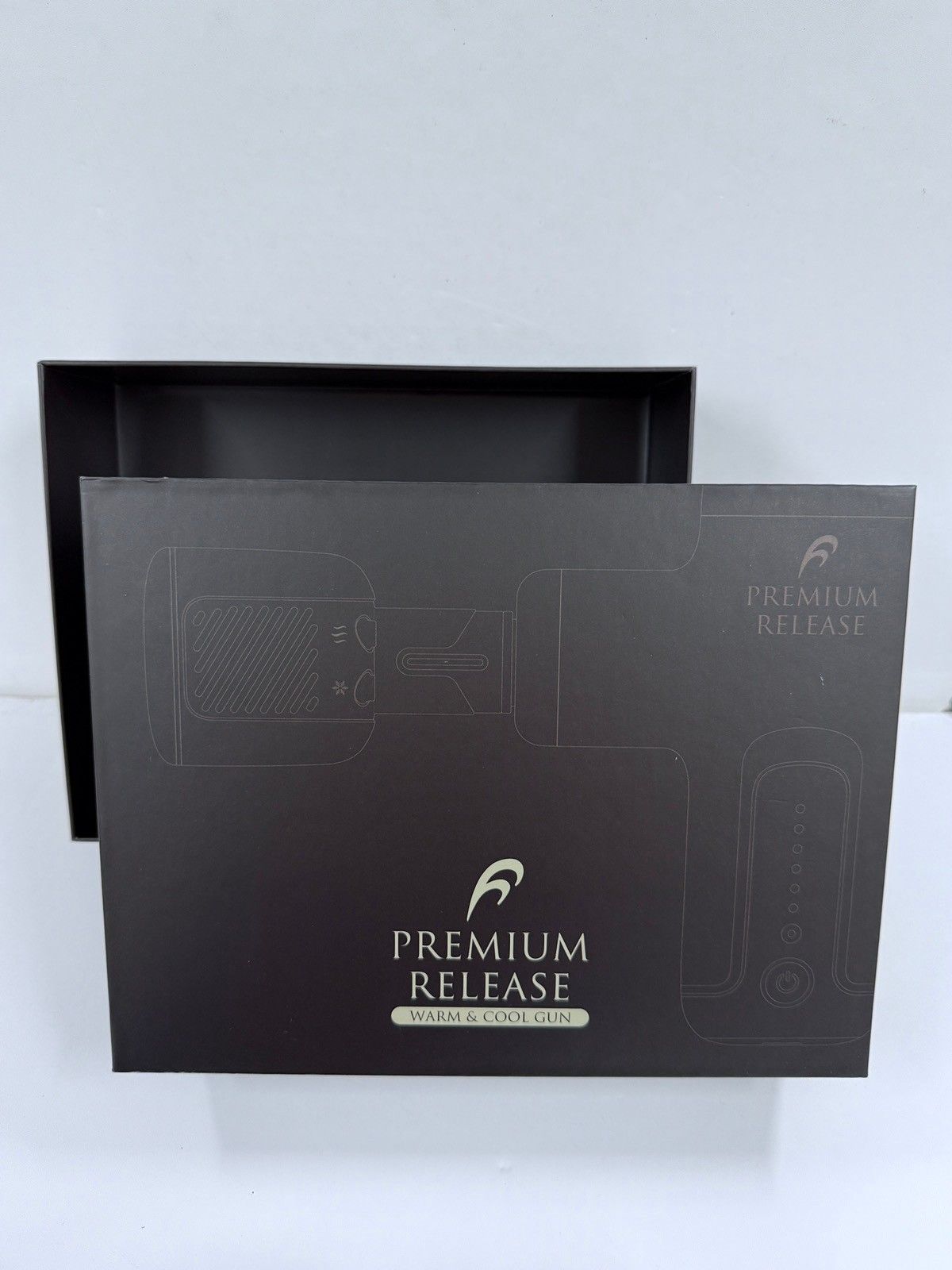 RELEASE リリース