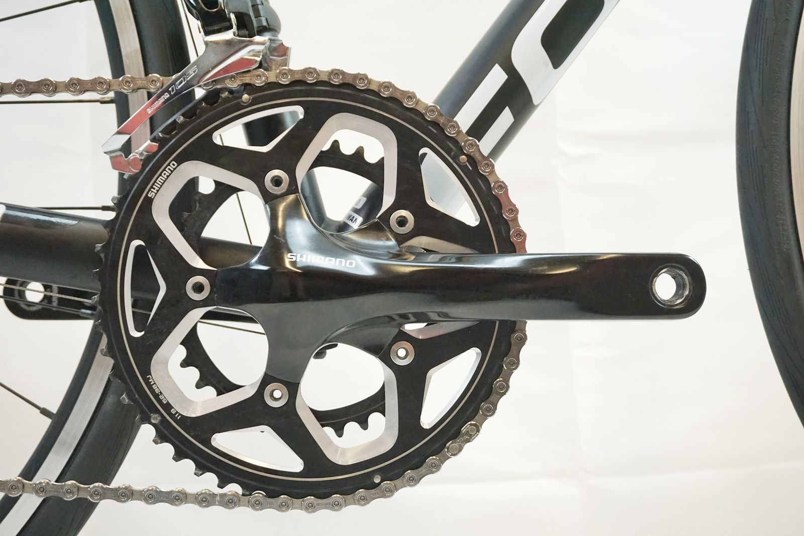 FOCUS「フォーカス」 CAYO 2016 シマノ105 FOCUS「フォーカス」 CAYO 2016 シマノ105