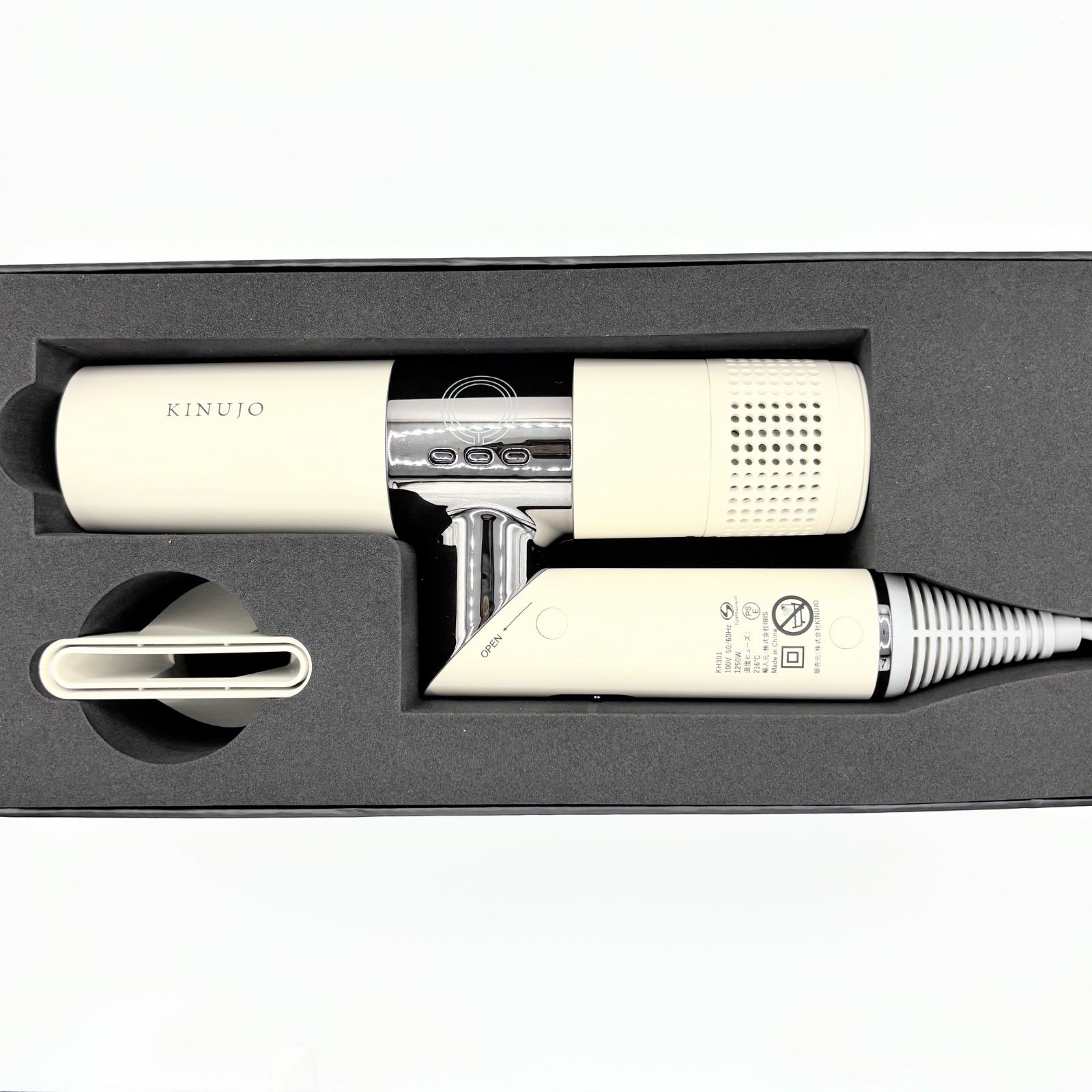 KINUJO キヌージョ 絹女 ヘアドライヤ KH301 ホワイト 白 マイナスイオン 大風量 遠赤外線 軽量