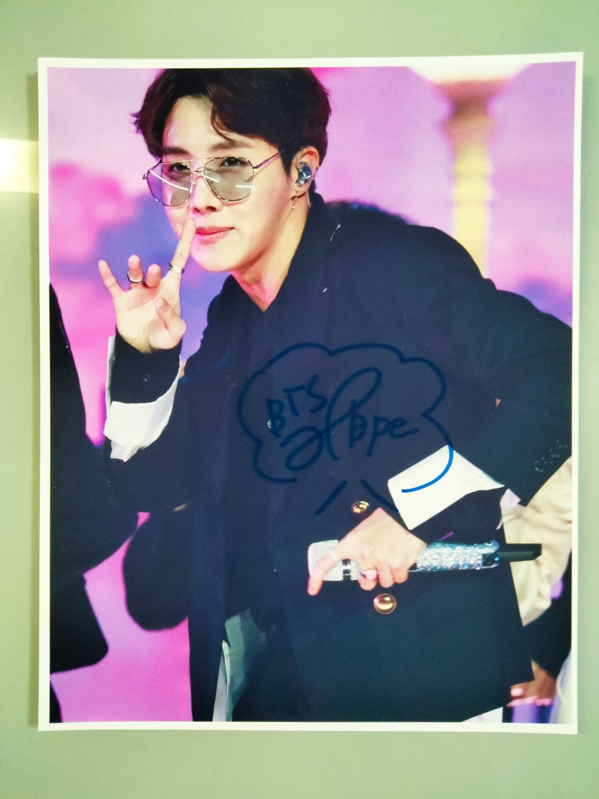 J-HOPE直筆サイン入り超 特大写真…ジェイホープ…BTS…防弾少年団…3