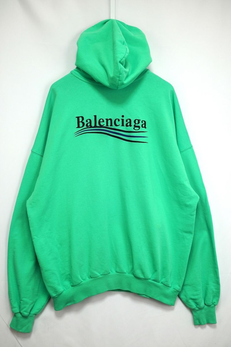 バレンシアガ　グリーンロゴ　パーカー バレンシアガ BALENCIAGA ロゴプリントウェットパーカー 2020年