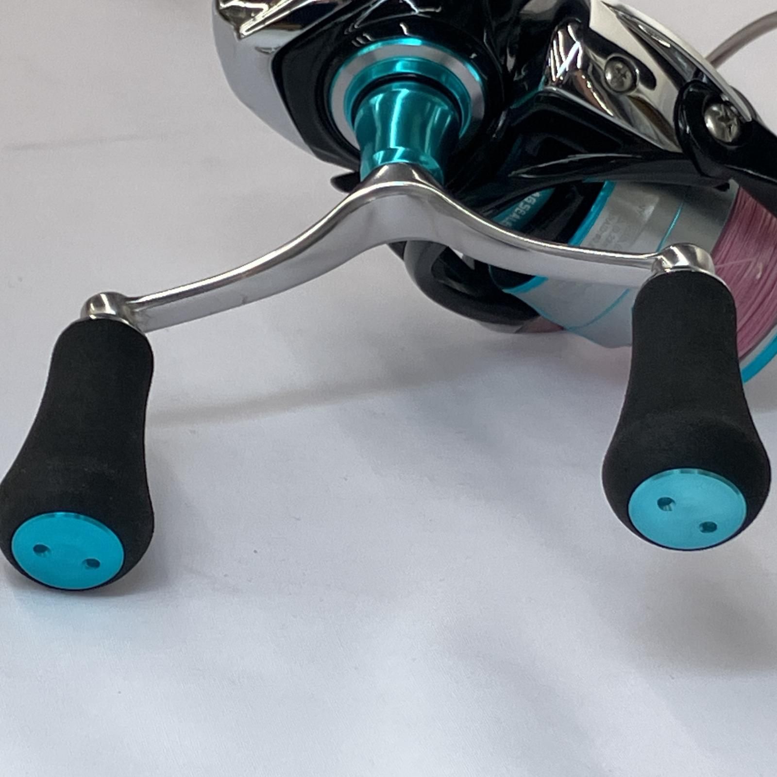 T*様 ★新品未使用★DAIWA ★スピニングリール ★19 エメラルダス LT Amazon | ダイワ(DAIWA) スピニングリール 19 エメラルダス